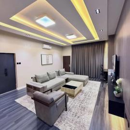 Iriya Luxury Apartments, hotel i Otinshi