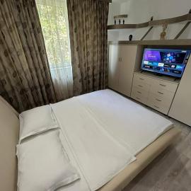 Apartament The Infinity Nest, hotel in Târgu Jiu