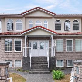Beautiful Home in Burnaby (Metrotown Area)、バーナビーのホテル