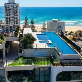 Luxury Esprit Apartment at Rainbow Bay