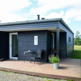 Tranquil Retreat in Nature s Embrace-By Traum, hotel en Brovst