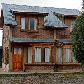 Cascada de Flores - Vivienda Turística, hotel in Junín de los Andes