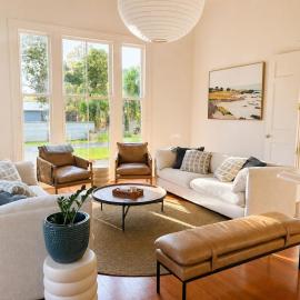 Coro Lodge - Sleeps 18 - 7BR - 5 ensuites, Hotel in Coromandel