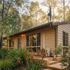River Reach Chalet - Cosy Forest Hideaway
