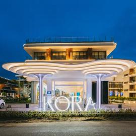 Kora Beachfront Apartments by Tropiclook, hotel u gradu Layan Beach