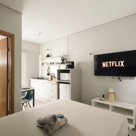 5- Functional studio near UEL and NEY BRAGA, hotel u gradu Londrina