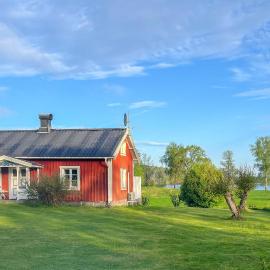 Awesome Home In Ambjörnarp, hotell i Ambjörnarp