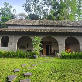 nDalem Riyartan Villa Kaliurang