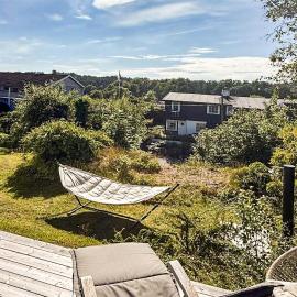Nice Home In Langesund With House A Panoramic View，朗吉孫的飯店