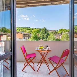 La Dolce Laveno, Balcony Apartment with A/C - Happy Rentals