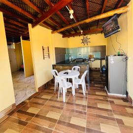 La posada de Holggers, hotel i Lobitos