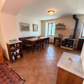 Casa Dina, hotel a Bagnone
