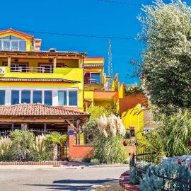 Apartments Maslina, hotell sihtkohas Crikvenica