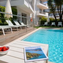 Résidence Carlton - Rénovée avec Piscine, hotel v destinaci Beaulieu-sur-Mer