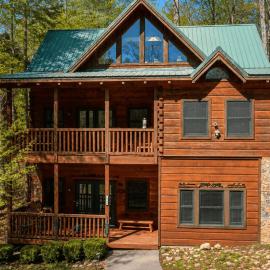 Four Bears Lodge by AvantStay
