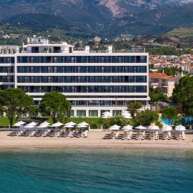 Achaia Beach Hotel, Vassilicos House of Hospitality、パトラのホテル