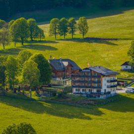 Hotel Ramsauhof B&B Pool & Wellness, hotel sa Ramsau am Dachstein