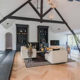 Exclusieve wellnessvilla 550 m2 met 5 slaapkamers, sauna en fitnessruimte, hotel u Roterdamu