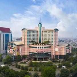 Hotel Ciputra Jakarta managed by Swiss-Belhotel International, hotel din Jakarta