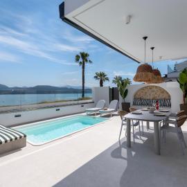 Ciel Seafront Suites - Lefkada, Hotel in Lygia