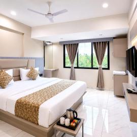 Hotel Royal Empire