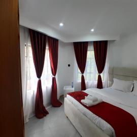 Tunis Gardens, khách sạn ở Migori