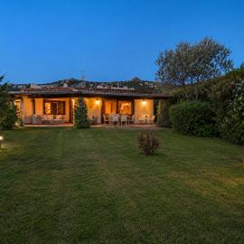 Villa Garden