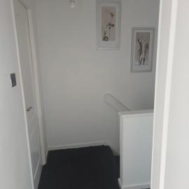 Beautiful 2 Bedroom House - Sleeps Max 5 - Private Neighbourhood, מלון בנוטינגהאם