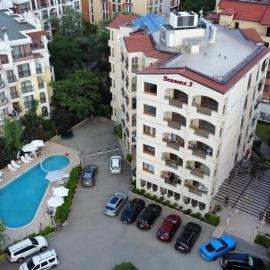 Seasons 3 Apartment