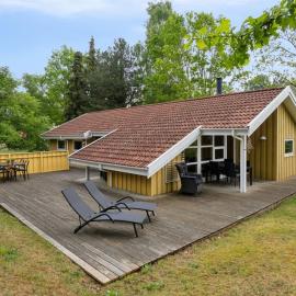 Holiday Home Ailen - 500m from the sea by Interhome