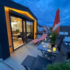 Tiny House mit Panorama Blick, hotel in Gemmrigheim