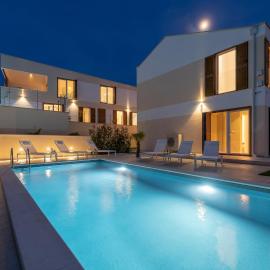 Villa Adriatic Bliss - Olive