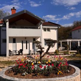 Sunny Valley Retreat near Skadar Lake