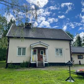 Det Vita Huset Gubbhögen โรงแรมในสตรัมซุนด์