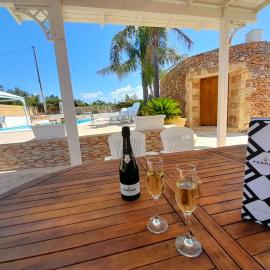 VILLA con PISCINA ESCLUSIVA VISTA MARE