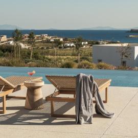 Ovea Paros, khách sạn ở Naousa