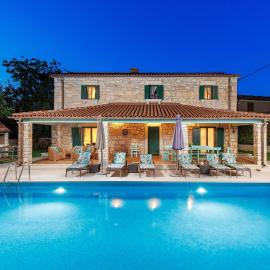 Countryside Villa Romina with private heated pool