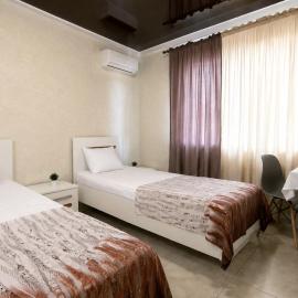 Bloom Hotel