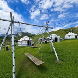 Smagul Yurt Stay KOLSAI