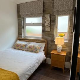 Stylish and Modern 1BR Apartment, Chislehurst l Free Parking l 5 Mins to Station, hotel a Chislehurst