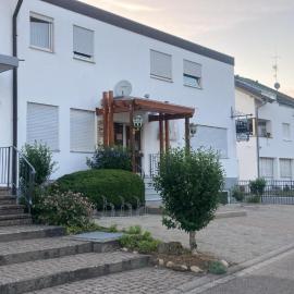 Gasthaus Mösle – hotel w mieście Reute