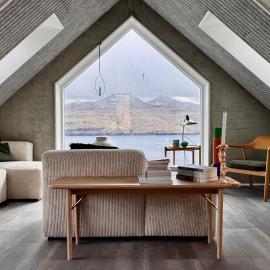 Beitisstova - Mesmerizing Sea & Mountain Views