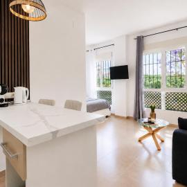 NOMA Apartamentos Turísticos - Bormujos, Sevilla