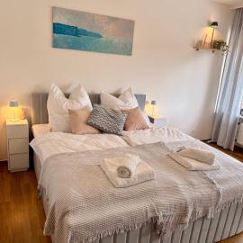 Uferglanz - Balcony, view, sparkling wine, snacks, hotell sihtkohas Koblenz