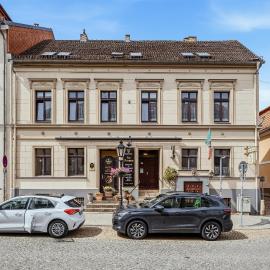 Hotel "Zum Löwen", khách sạn ở Bad Freienwalde