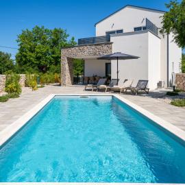 Villa Dream by Interhome, hotell i Dobrinj