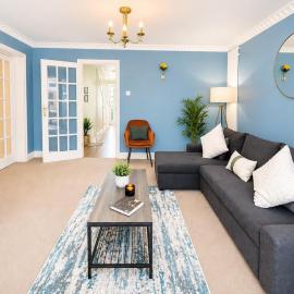 Six Bedroom House Ashford - Free Parking