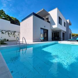 Villa Aloa I by Interhome, hotel in Splitska