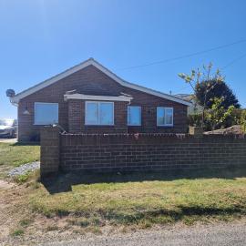 Sea Palling 2 bed 2 bath beach apartment Sleeps 4