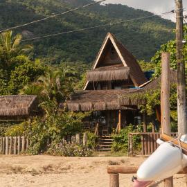 MAMBEMBE - Ilha Grande, Vila do Abraão، فندق في أبراو